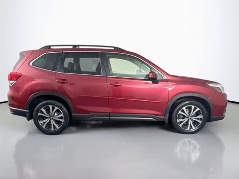 Used 2020 Subaru Forester Limited AWD/4WD image 7