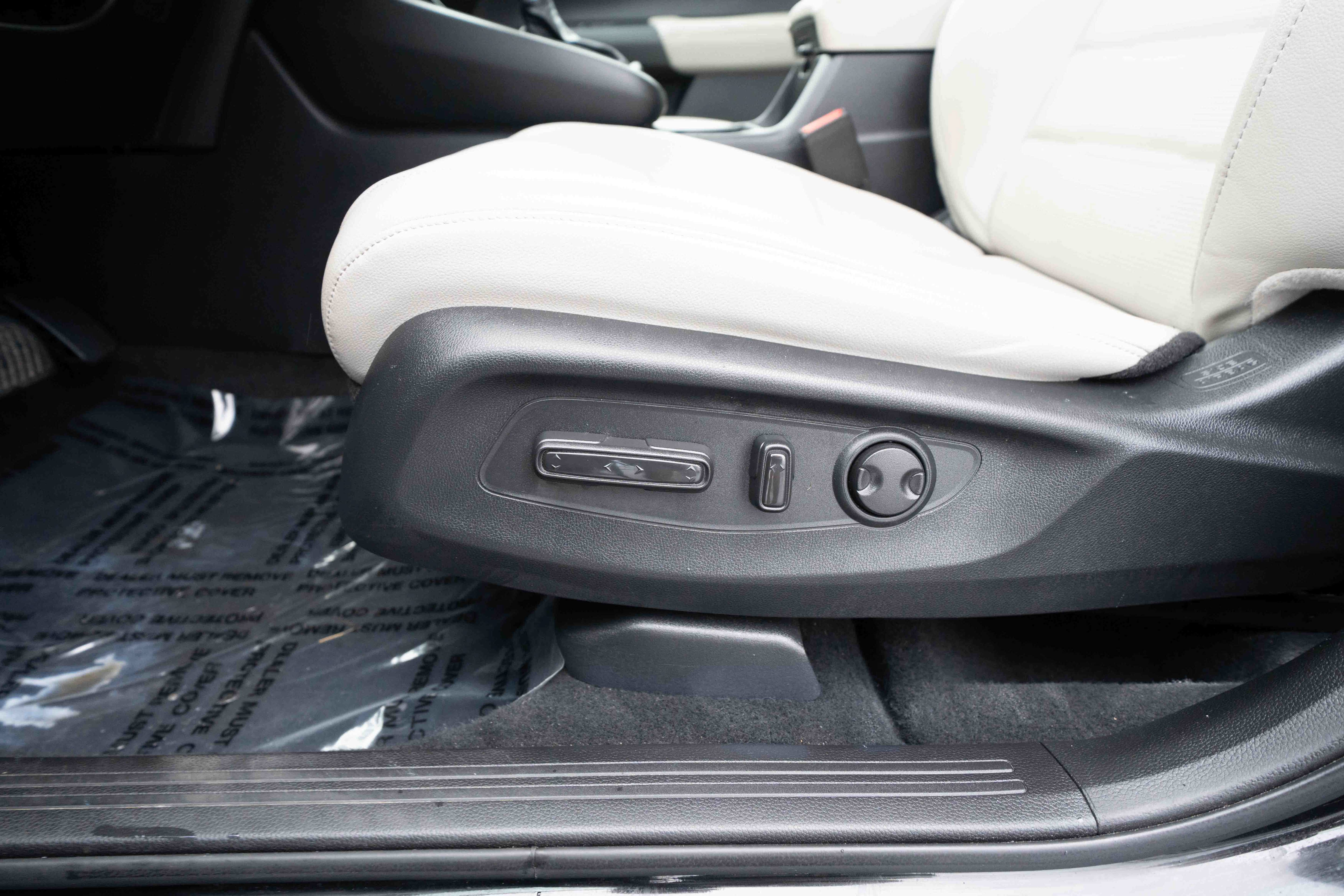 Certified 2025 Honda CR-V EX-L image 12