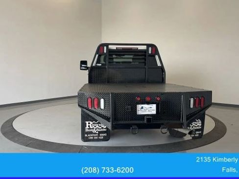 Used 2023 GMC Sierra 2500 Pro w/ Gooseneck/5TH Wheel Package AWD/4WD image 6