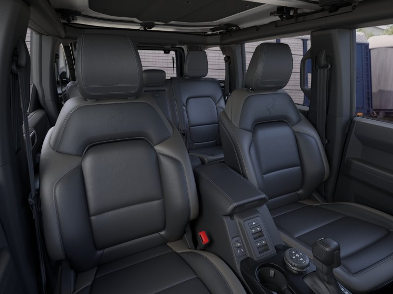 New 2026 Ford Bronco Outer Banks w/ Sasquatch Package AWD/4WD image 10