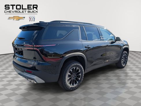 New 2026 Chevrolet Traverse Z71 w/ Driver Confidence Package image 3