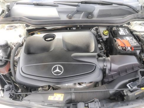 Used 2018 Mercedes-Benz CLA 250 4MATIC image 36