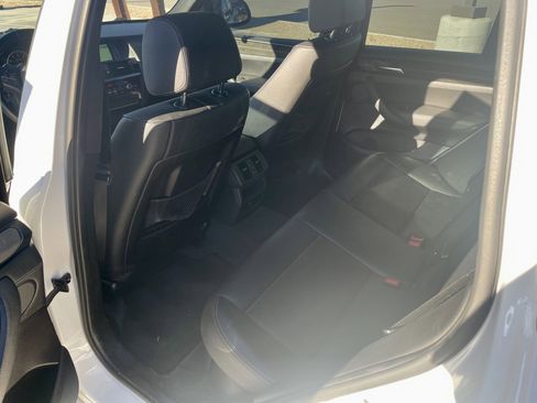 Used 2016 BMW X3 xDrive28i image 12