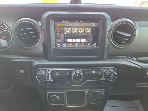 Used 2023 Jeep Wrangler Sport image 18