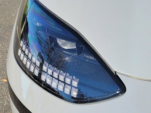 Certified 2025 Hyundai Ioniq 6 SEL image 10