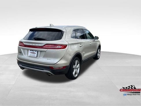 Used 2017 Lincoln MKC Premiere FWD image 5