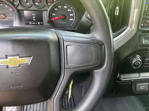 Used 2020 Chevrolet Silverado 1500 Custom AWD/4WD image 24