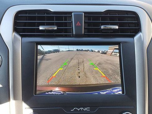 Used 2019 Ford Fusion SE image 23