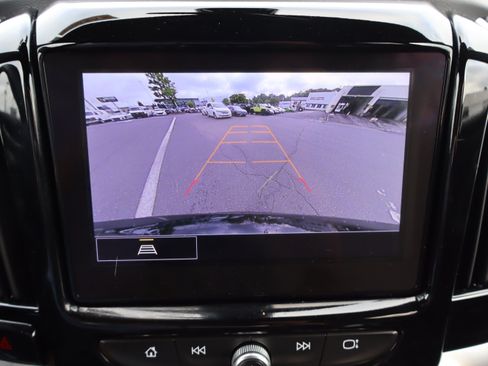 Used 2023 Chevrolet Traverse LT w/ LPO, Cargo Package AWD/4WD image 26