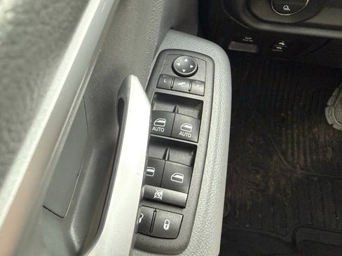 Used 2022 RAM 1500 Big Horn image 26