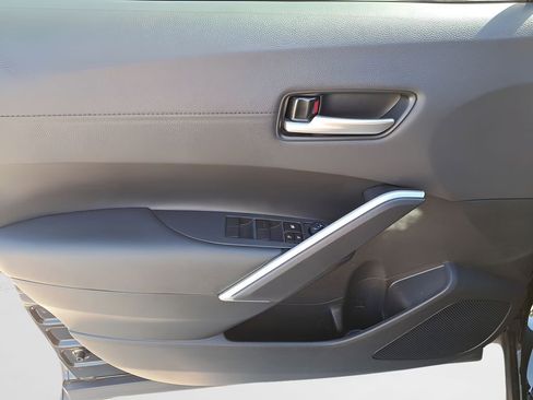 Used 2023 Toyota Corolla Cross XSE w/ Convenience Package image 14