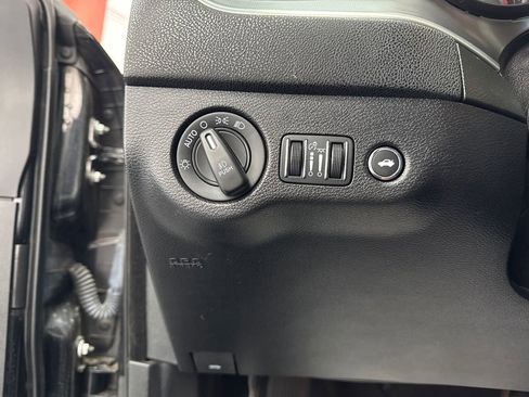 Used 2019 Dodge Charger R/T w/ Driver Confidence Group image 11