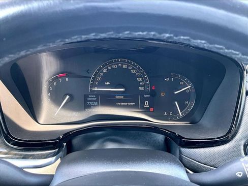 Used 2018 Cadillac XT5 FWD w/ LPO, Wheel Lock Package image 21