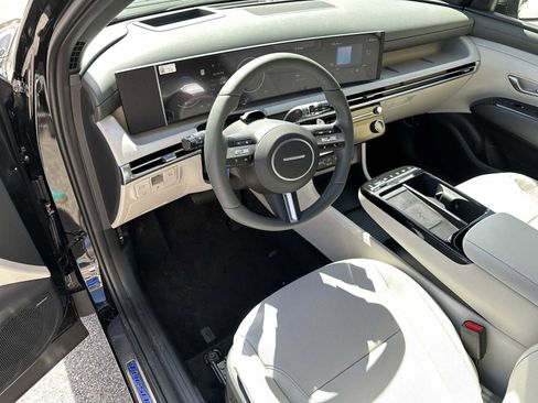 New 2026 Hyundai Tucson Limited image 8