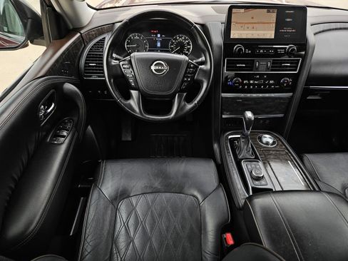 Certified 2023 Nissan Armada Platinum w/ Captain's Chairs Package image 2