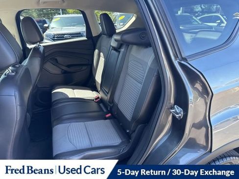 Used 2017 Ford Escape SE w/ Equipment Group 201A AWD/4WD image 14