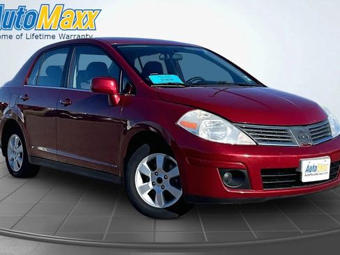Used 2007 Nissan Versa Sedan FWD image 3