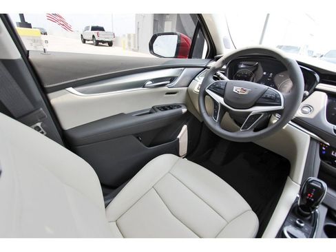 New 2026 Cadillac XT5 Premium Luxury w/ Driver Assist Package FWD image 8