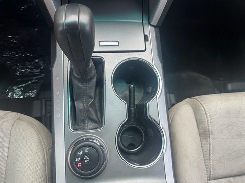 Used 2015 Ford Explorer Base AWD 4dr SUV image 17