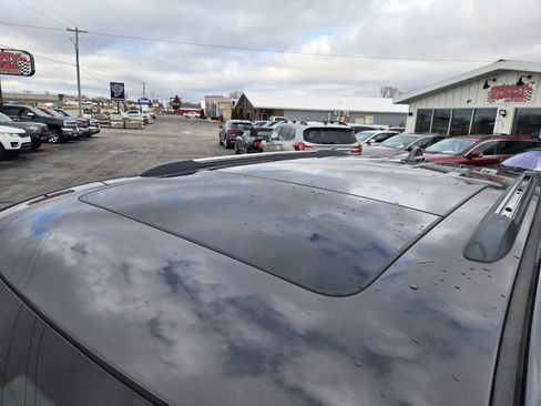 Used 2018 Jeep Grand Cherokee Summit AWD/4WD image 13