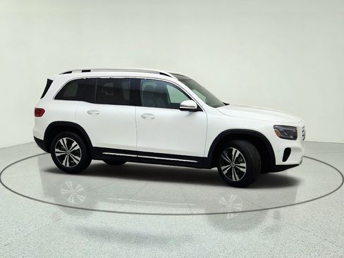 Certified 2026 Mercedes-Benz GLB 250 image 6