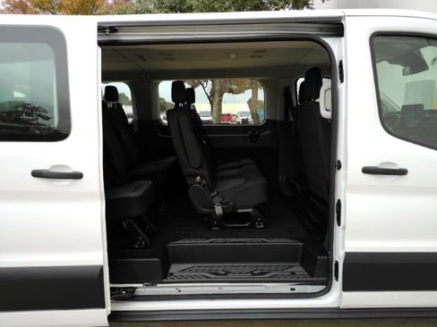 Used 2024 Ford Transit 350 XLT image 19