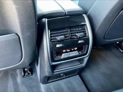 Used 2020 BMW X5 sDrive40i w/ Premium Package RWD image 9