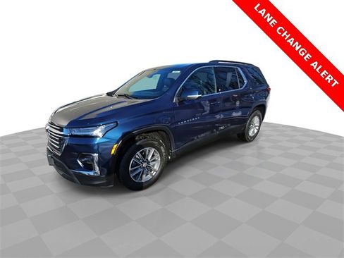 Used 2022 Chevrolet Traverse LT w/ LPO, Floor Liner Package image 4