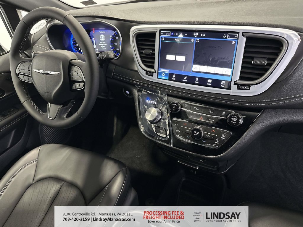 New 2026 Chrysler Pacifica Select w/ S Appearance Package FWD image 12