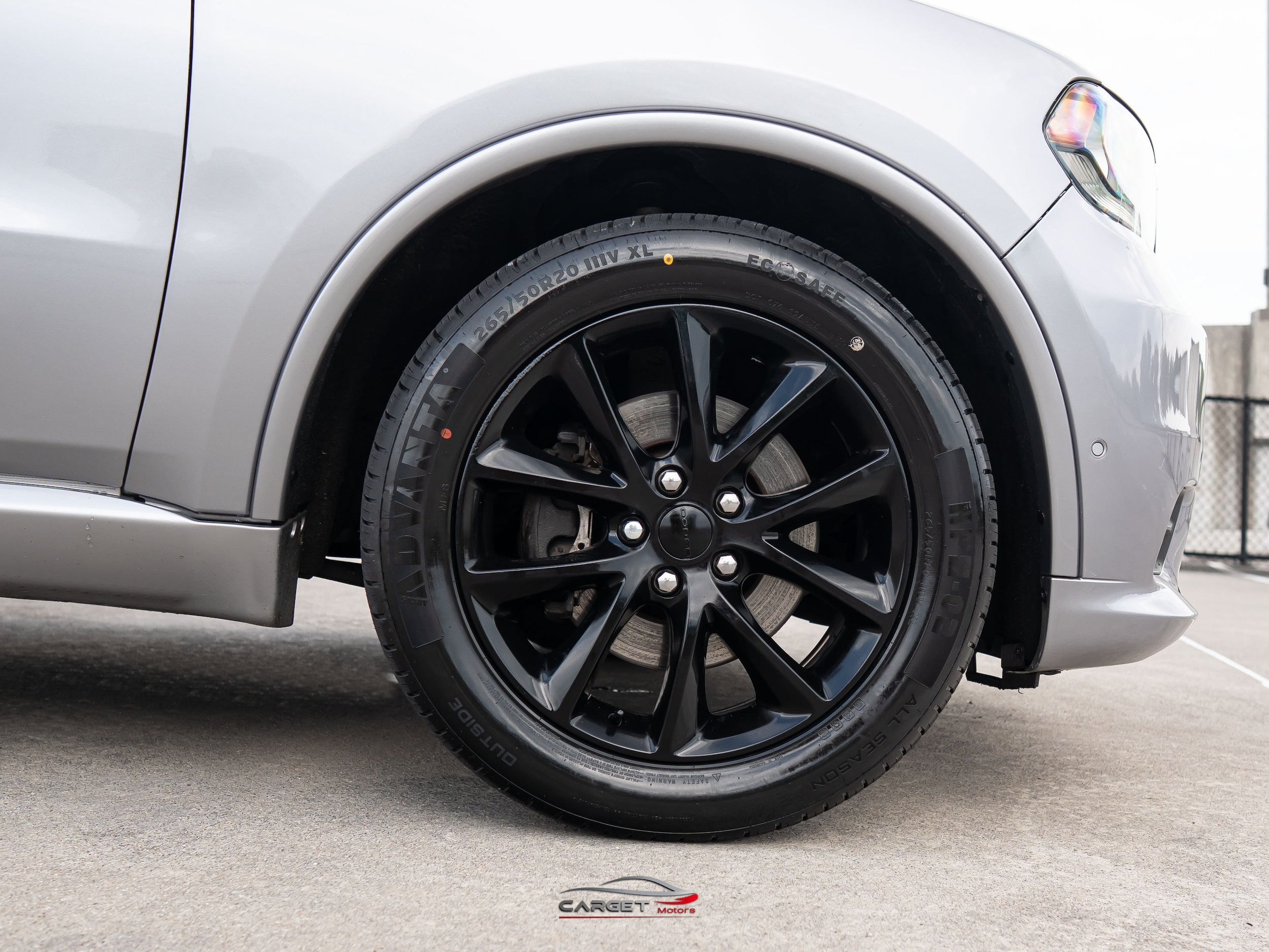Used 2018 Dodge Durango R/T w/ Technology Group AWD/4WD image 8