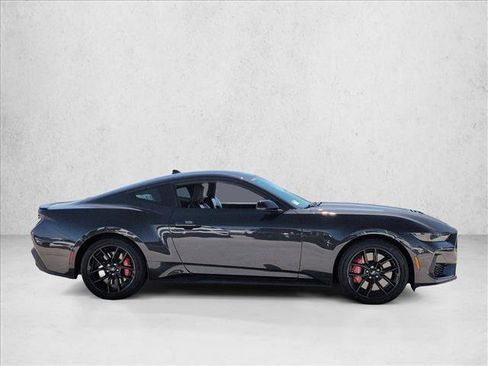 Used 2024 Ford Mustang GT Premium RWD image 4