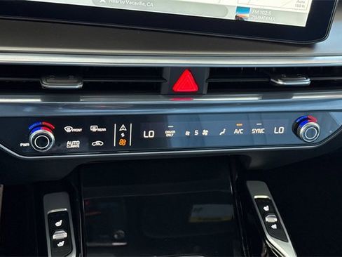 New 2025 Kia Sorento SX Prestige image 26
