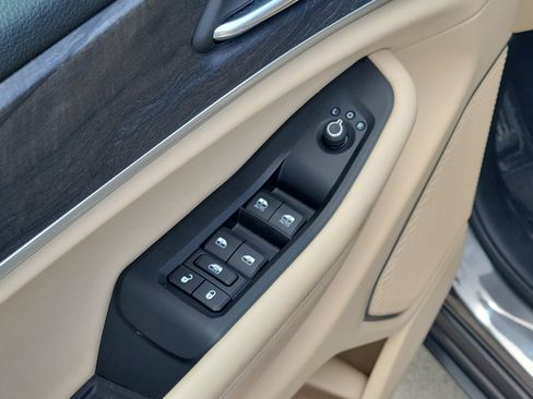 Used 2021 Jeep Grand Cherokee L Limited w/ MOPAR Finishing Package AWD/4WD image 21