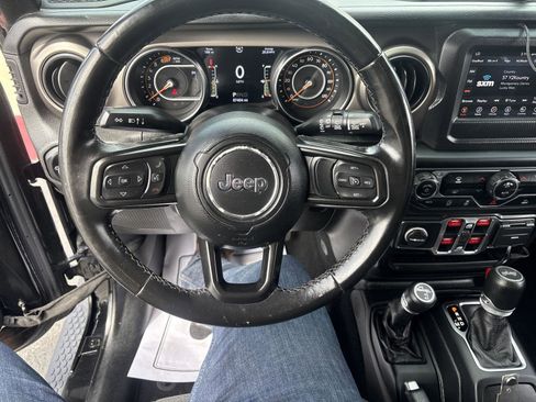 Used 2021 Jeep Wrangler Unlimited Sport AWD/4WD image 16