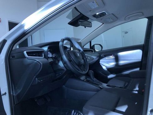 Used 2025 Toyota Corolla LE image 10