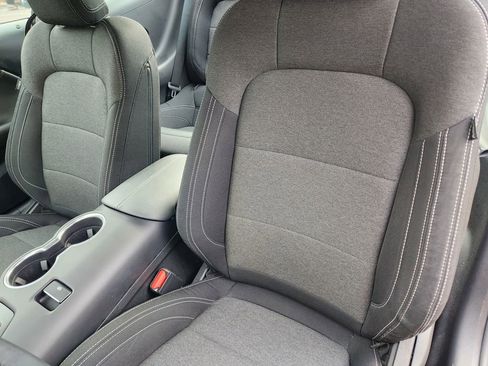 Used 2024 Ford Mustang EcoBoost image 10