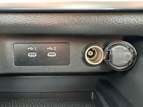 Used 2024 Nissan Rogue SV image 30