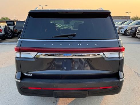 Used 2022 Lincoln Navigator L Reserve AWD/4WD image 10