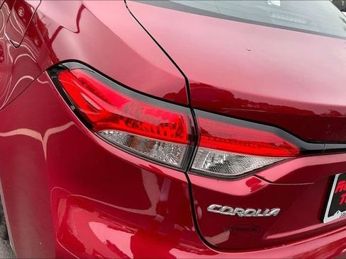 Used 2023 Toyota Corolla LE FWD image 29