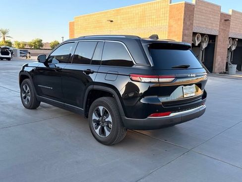 Used 2022 Jeep Grand Cherokee Limited 4xe AWD/4WD image 9