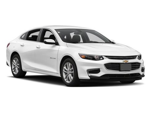 Used 2018 Chevrolet Malibu LT w/ Driver Confidence Package FWD image 10