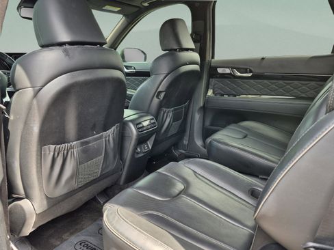 Certified 2022 Hyundai Palisade Calligraphy w/ Cargo Package FWD image 17