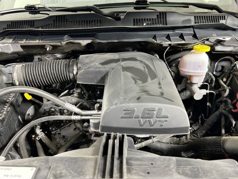 Used 2022 RAM 1500 Warlock w/ Electronics Group AWD/4WD image 28