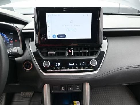 Used 2023 Toyota Corolla Cross AWD Hybrid w/ Convenience Package image 6
