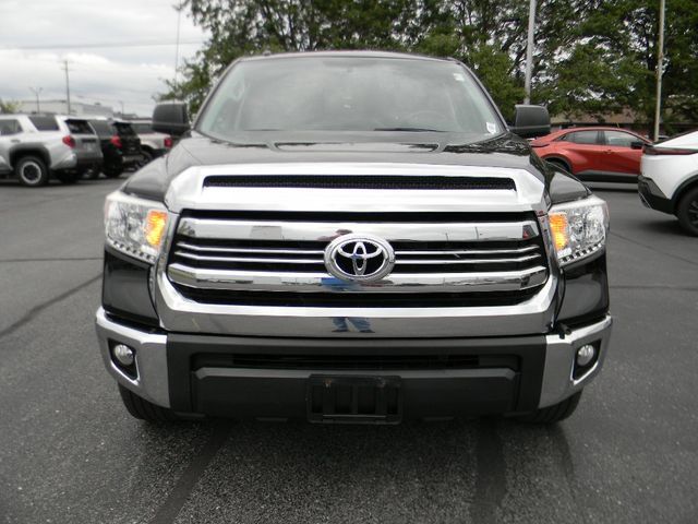 Used 2017 Toyota Tundra SR5 AWD/4WD image 7