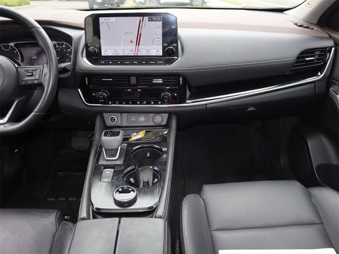 Certified 2023 Nissan Rogue SL w/ SL Premium Package image 19