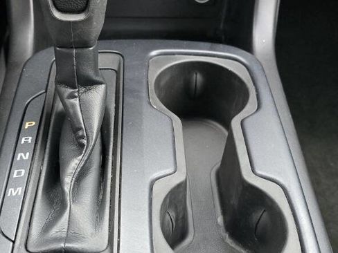 Used 2016 GMC Canyon 2WD Crew Cab w/ Convenience Package image 22