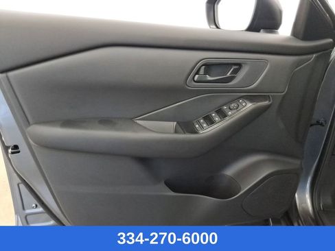 New 2026 Nissan Rogue S image 17