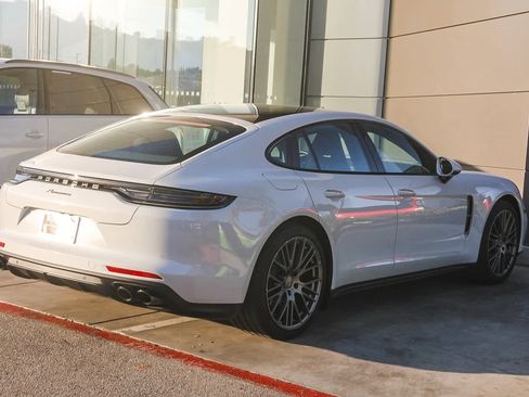 Used 2023 Porsche Panamera Platinum Edition image 6