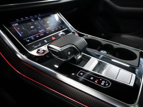 Used 2024 Audi RS Q8 AWD/4WD image 16